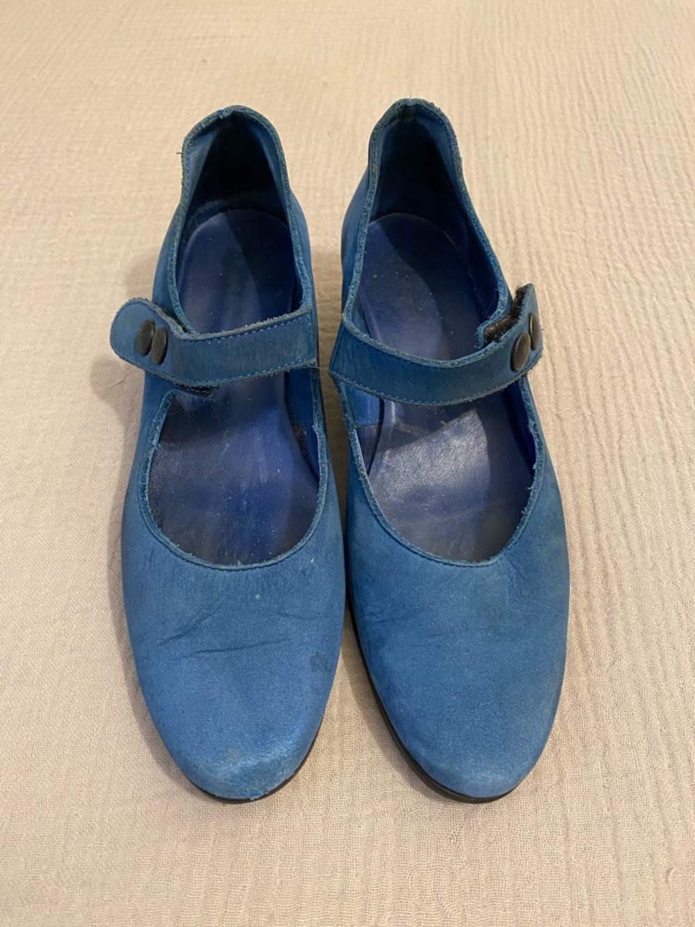 ARCHE Blue Suede Mary Jane Flats - Women's Comfort Slip-On. Size 37